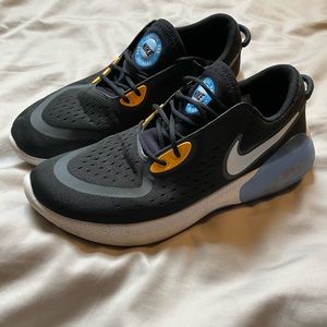 Nike Joyride Running Shoes